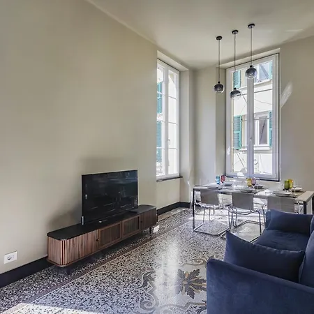 The Gallery House By Wonderful Italy *